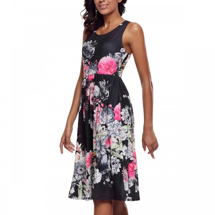 Fall in Love with Floral Print Boho Dress in Black