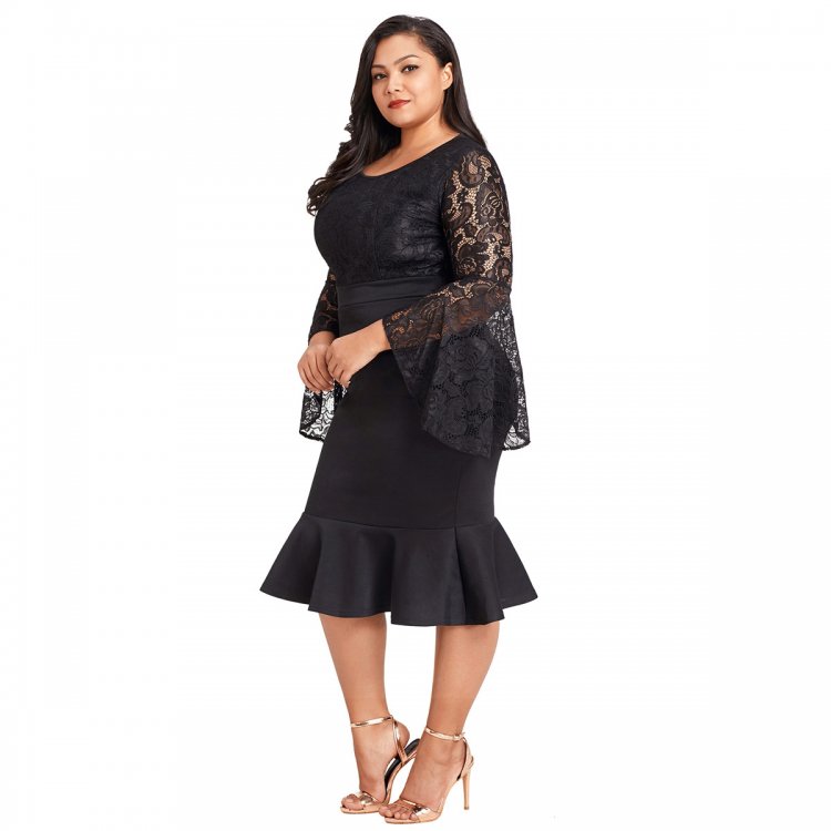 Black Plus Size Lace Bell Sleeve Mermaid Bodycon Dress